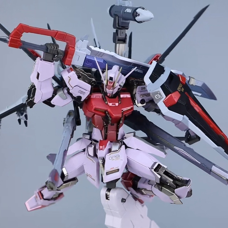 In Stock 8835 Strike Rouge MG  - Model Kit Zeus 评论和价格